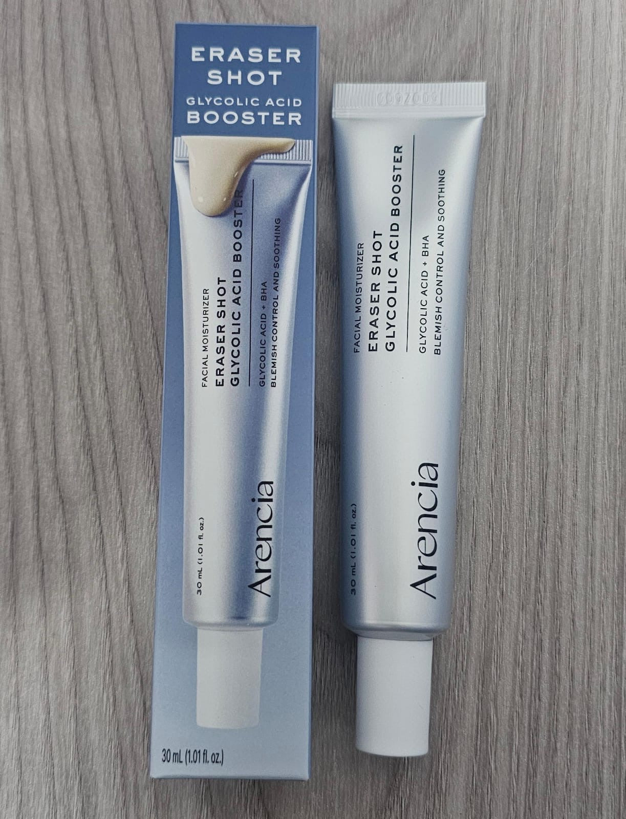 Adilsons Arencia Eraser Shot Glycolic Acid Booster 30 ml blue carton and silver tube