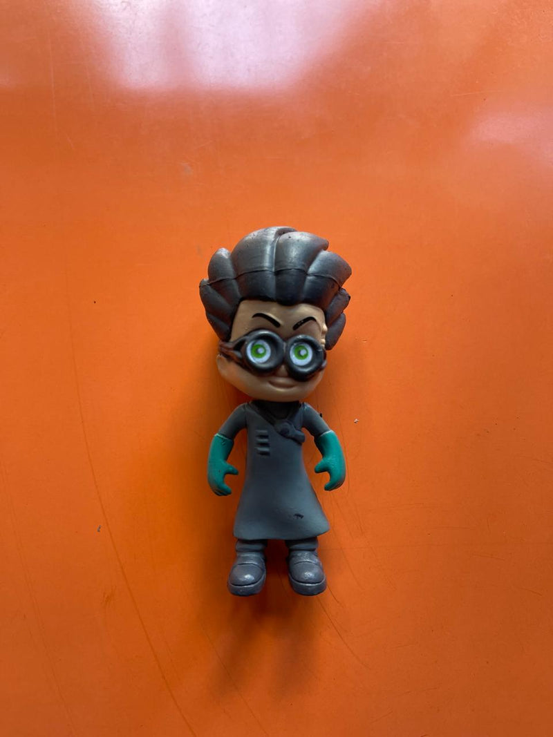 PJ Mask Romeo Figurine