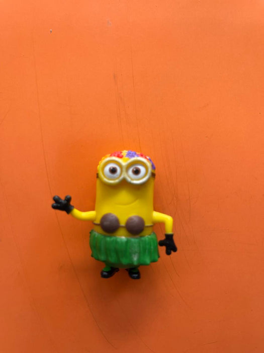 Minions Hawaian Figurine