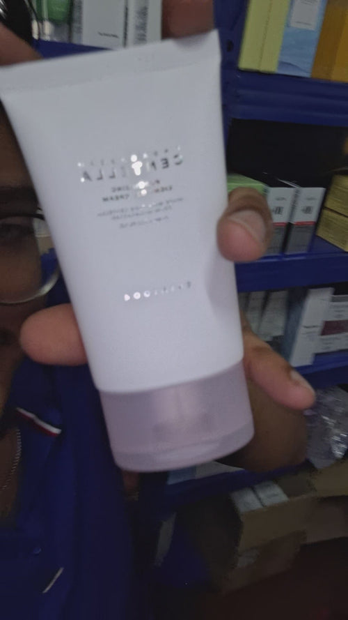 SKIN1004 MADAGASCAR CENTELLA POREMIZING LIGHT GEL CREAM 75ML — product demonstration