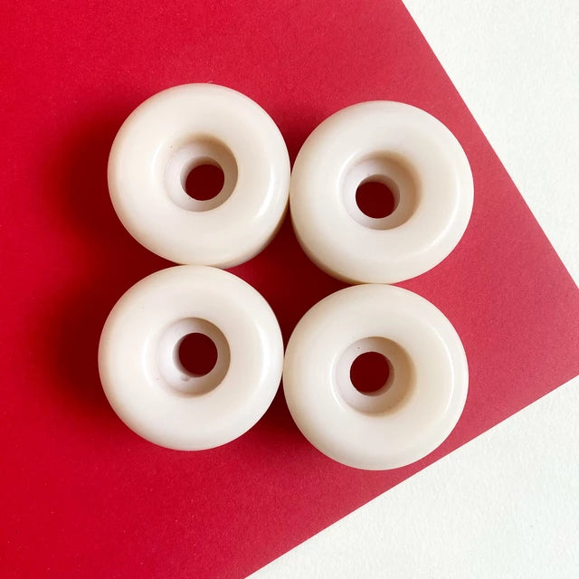 Skateboard Wheels round Shape heat shrinking packing 52 32MM