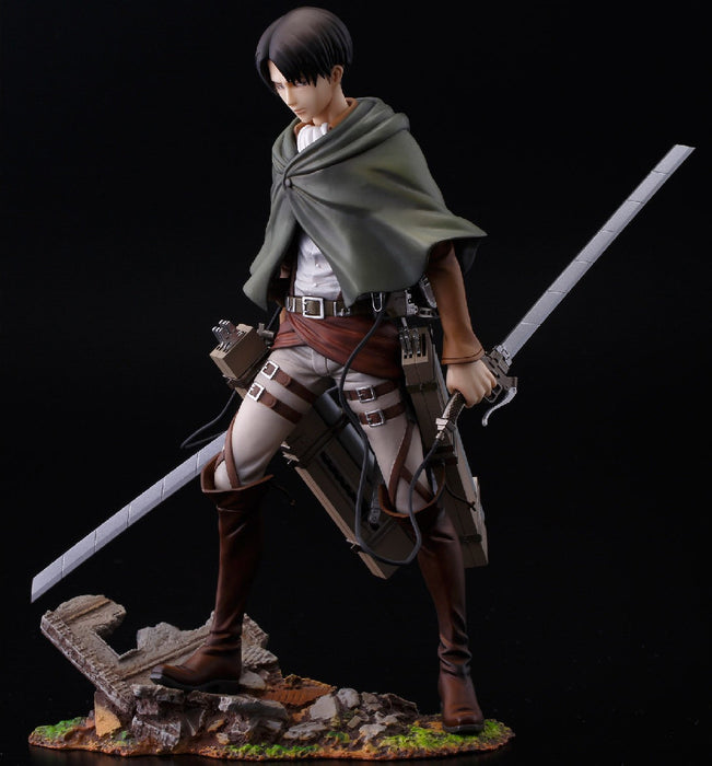 Attack On Titan - Levi Ackerman Figurine